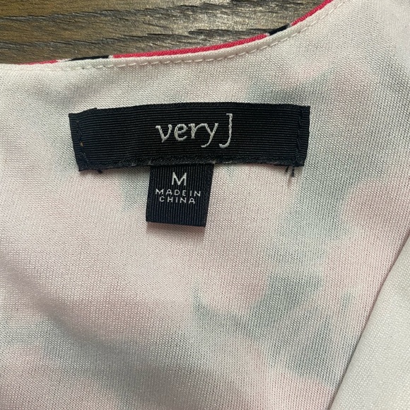 Very J- Romper Size M - Picture 2 of 3